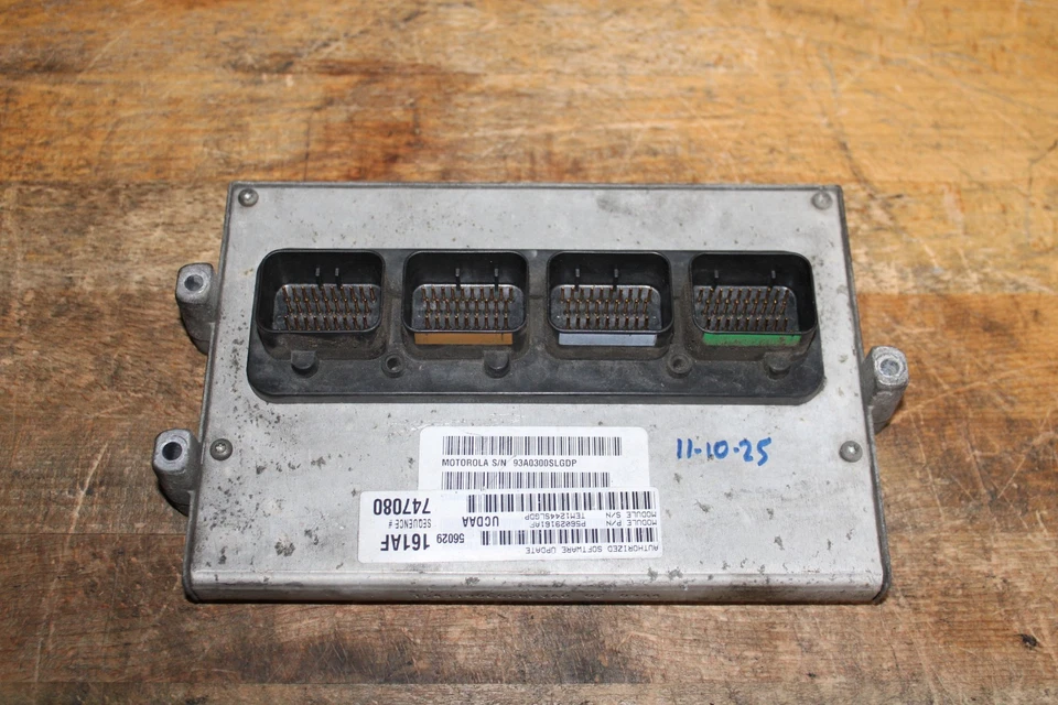 Camión Dodge Ram 1500 2004 5,7 L motor automático computadora ECM ECU PCM P56029161AF Foto 3 de 4