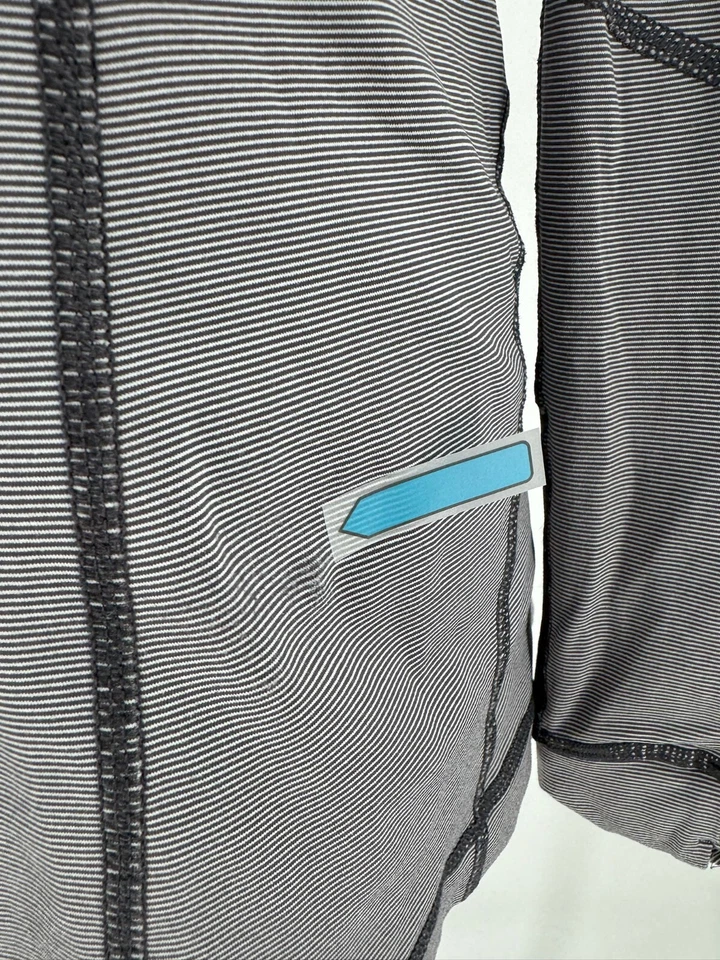 Chaqueta Lululemon Mujer Gris Rayas 1/2 Cremallera Cuello Simulado Talla 6 Foto 4 de 4