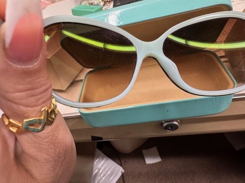 Tiffany & Co TF4068-B 8134/3b sunglasses Gold Flower Round Tortoise& Blue - Picture 2 of 9