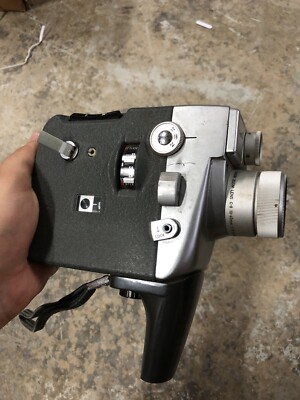 Vintage Canon 8mm Movie Motor Zoom 8 EEE Camera 1960s
