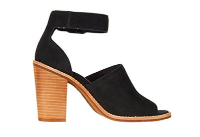 ugg aja ankle strap sandal