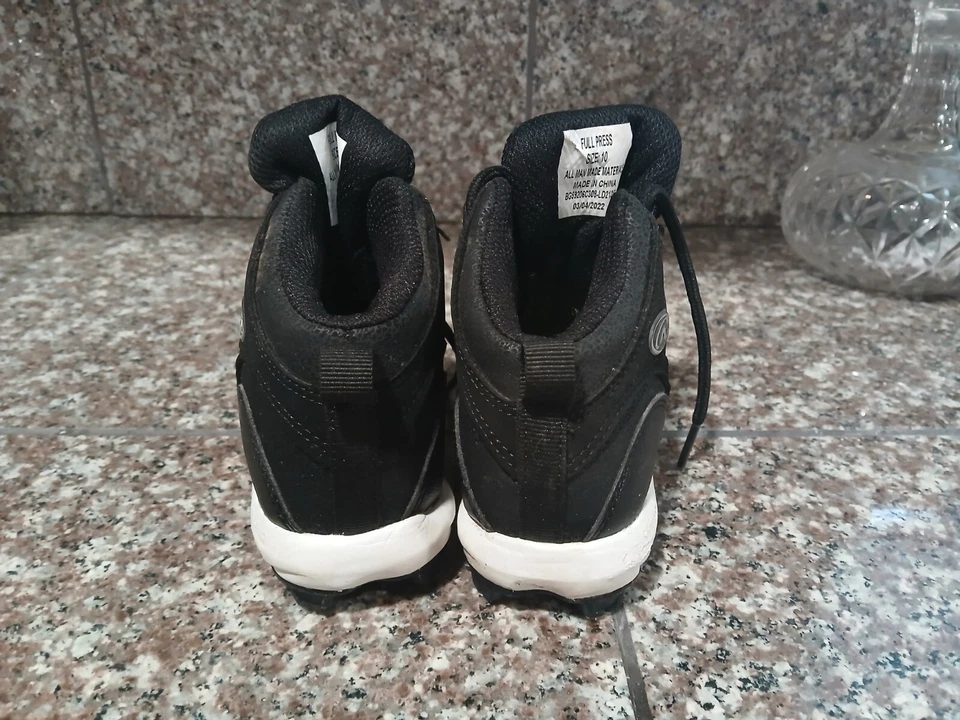 Chuteiras de beisebol juvenil RAWLINGS Full Press Mid Top T-ball tamanho 10 usadas - Imagem 4 de 4