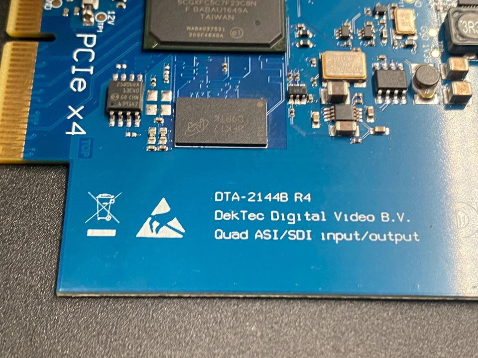 DEKTEC DTA-2144B QUAD ASI/SD-SDI INPUT/OUTPUT PCIe x4 PORTS *WORKING* - Image 3 of 4