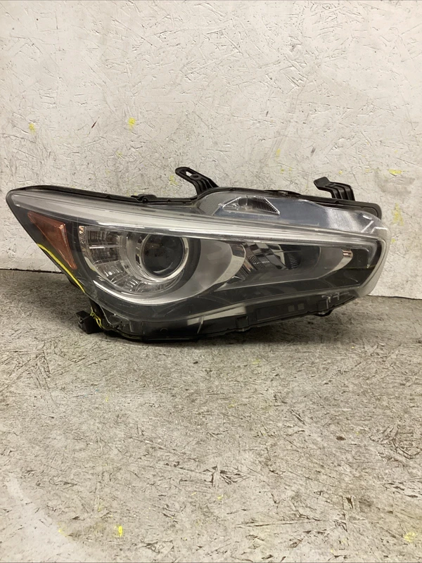 2018-2024 INFINITI Q50 RIGHT RH PASSENGER SIDE HEADLIGHT OEM NON AFS 260106HH7A