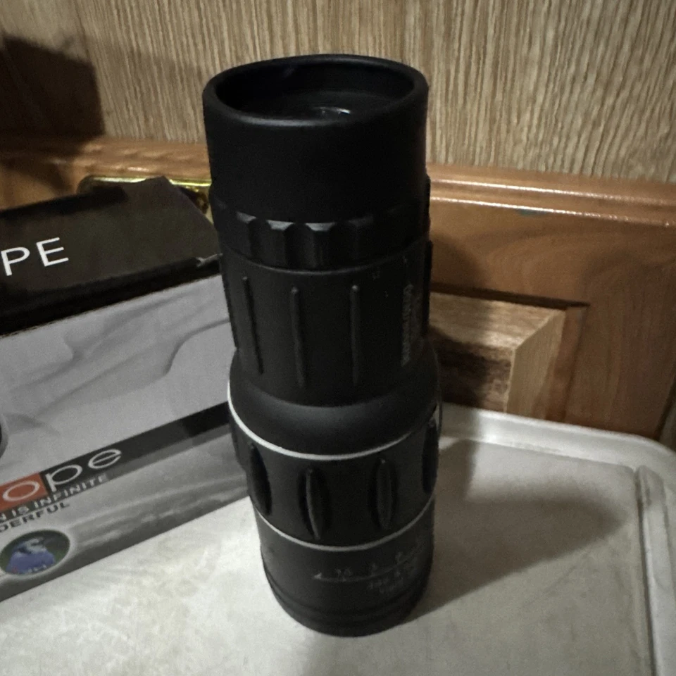 Monocular High Quality Telescope Zoom in Lens Tripod Phone Holder Bird Watching - Image 4 of 4