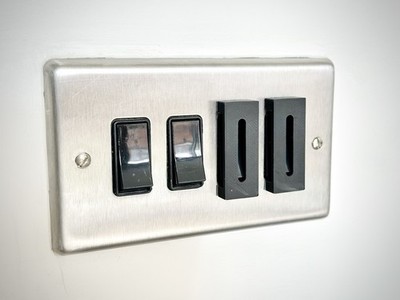 2 Stück oder 4 große Steckdose Licht Abdeckkappe verhindert Ein Aus Schalten 35 x 18 x 5,5