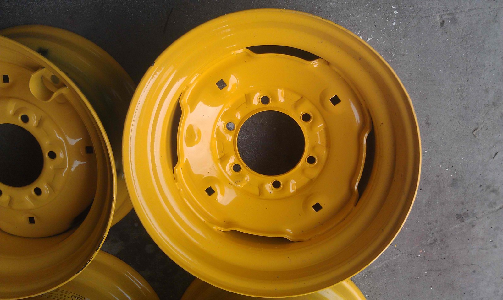 6 lug Skid Steer wheel/rim for John Deere fits 675, 4475, 5575for 10