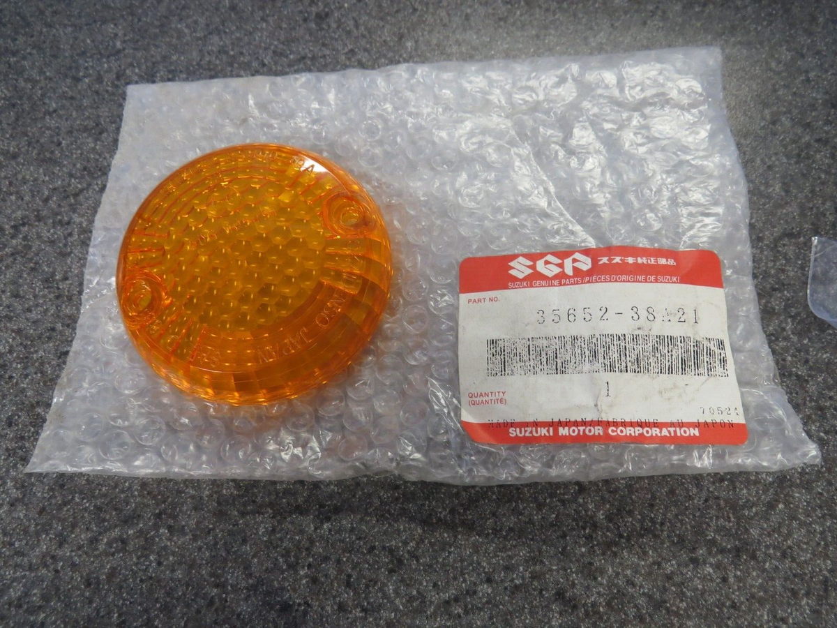 NOS Suzuki OEM Lens 99-00 GZ250 1990 VX800 97-00 VZ800 92-93