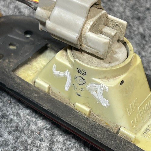 SUZUKI ESTEEM AERIO REAR SIDE MARKER LIGHT LH OEM DRIVER - Picture 4 of 8