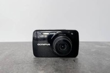 OLYMPUS VH-210 14.0 Mega Pixels Compact Digital Camera Black 90 NEW