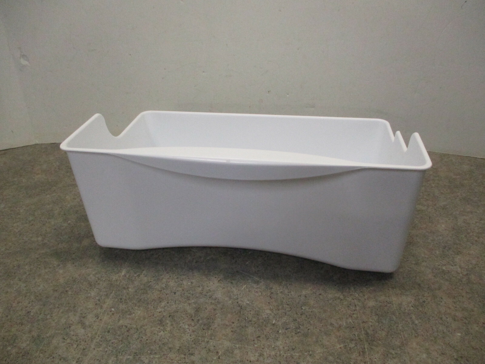 LG REFRIGERATOR ICE BUCKET PART # 5074JJ1055A