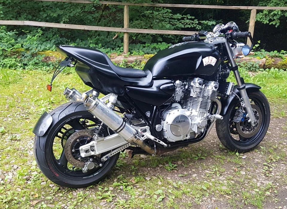 schöne Motorrad Yamaha XJR 1300 RP02 wenig KM alles eingetragen - Bild 4 von 4