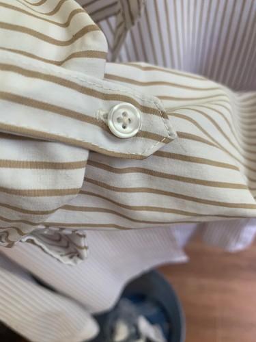 Kim Rogers Size L Blouse Button Front Tab sleeves , lt brown/white stripe MINT - Picture 6 of 7