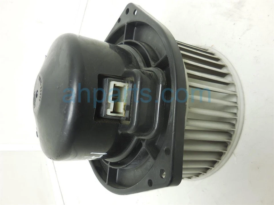 Ventilador de motor soplador calentador Nissan Altima 1998-1999 27220-9E000 Foto 4 de 4