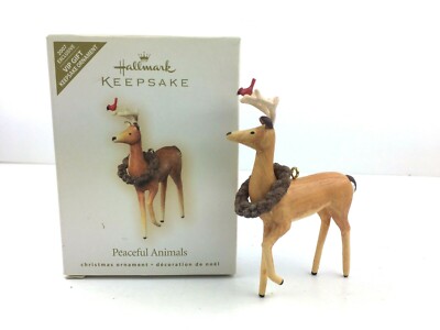 Hallmark Peaceful Animals 2007 Deer Cardinal Wreath VIP Gift Christmas Ornament