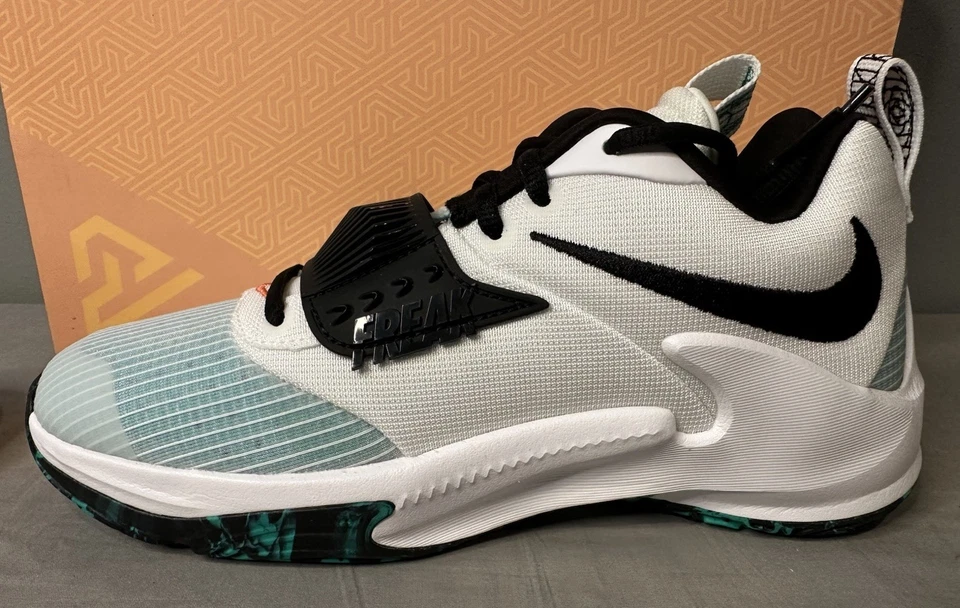 Nike Zoom Freak 3 (GS) Clear Emerald Sneakers DB4158-101 Youth Size 5Y - Imagem 4 de 4