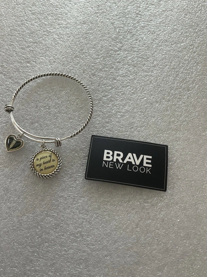 Brazalete Brazalete Corazón Ángel Brave New Look Foto 3 de 3
