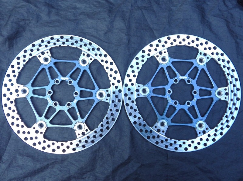 ✅Pair of Hope V2 Ventilated Rotors ✅203mm✅Good Condition ✅Light Blue