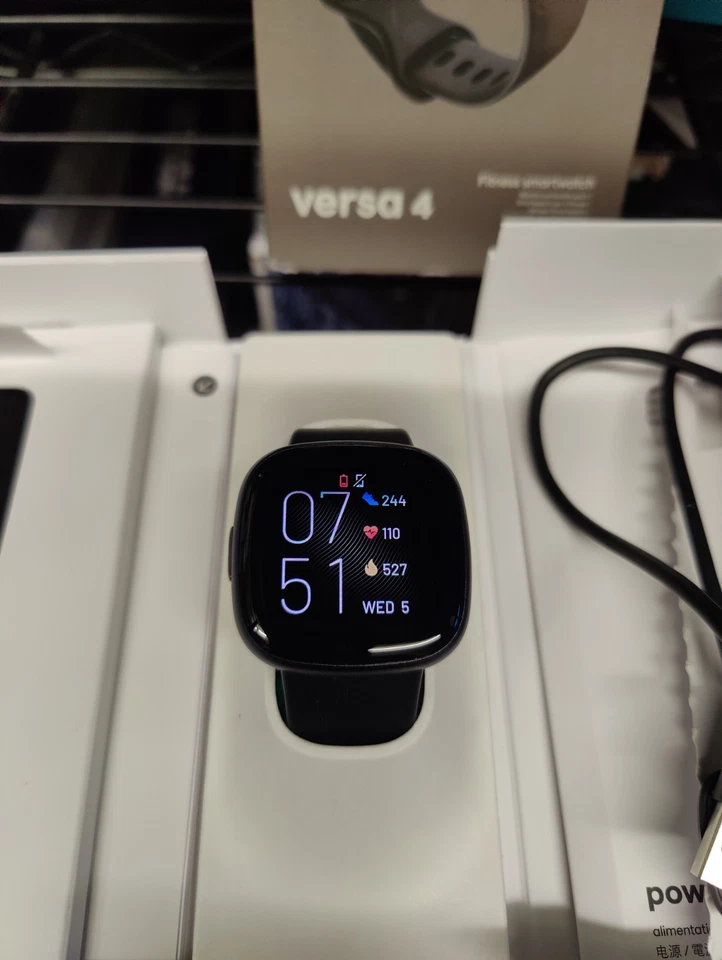 Fitbit Versa 4Graphite Aluminium Case and black band  Fitness Smart Watch - Image 4 of 4