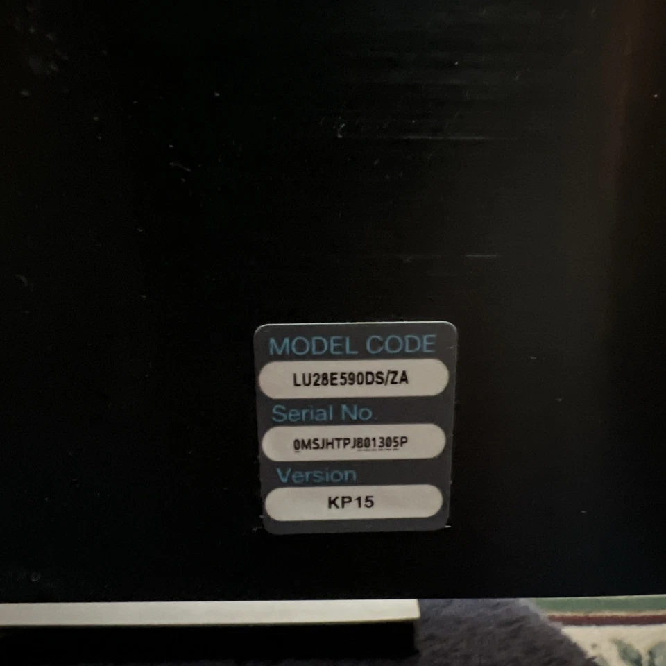 Samsung U28E590D 28-inch 4K UHD LED-Lit Computer Monitor - Image 3 of 4