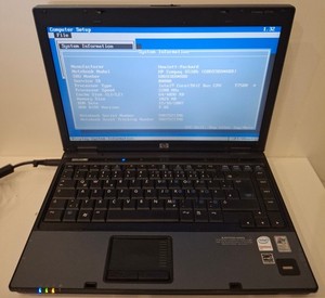 HP Compaq 6510b Hewlett Packard 15,6" Display ( 1486 )