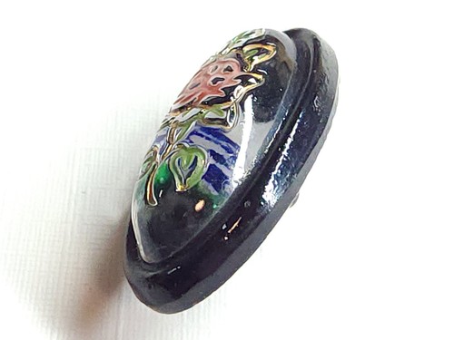 Vintage Oval Clear Glass Button w/ Incised Flower Picture & Black Border ~ 7/8" - Picture 3 of 7