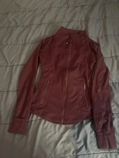 Lululemon Define Red Full Zip Track Jacket w/ Zip Pockets Size 4 Slim Fit