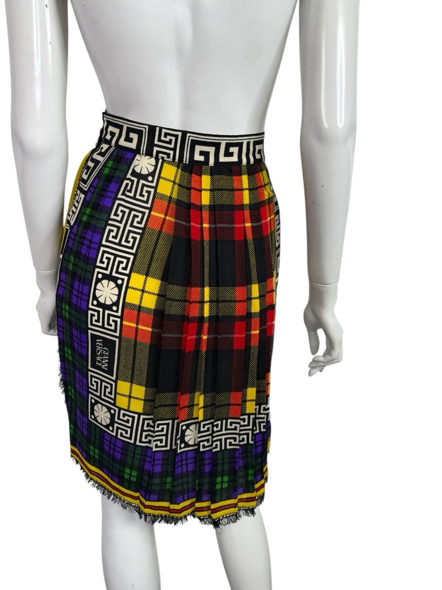 GUILTY PARTIES ヴェルサーチ Vtg Gianni Versace Multicolor Plaid Pleated Skirt US6 IT40