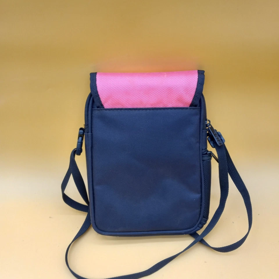 Nintendo DS Pink And Black Travel Pouch Carrying Game Case Storage Bag EUC!!! - Image 2 of 4