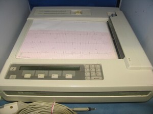 HEWLETT PACKARD (HP) PAGEWRITER II 4755A NON-INTERPATIVE EKG TESTED AND WORKING