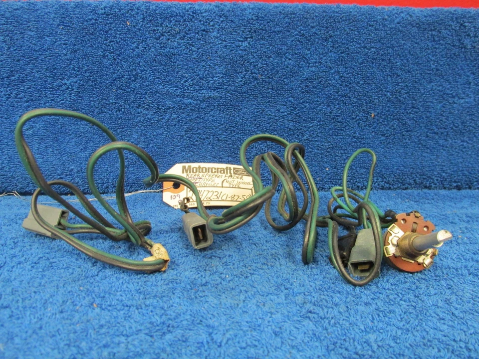 Chrysler 300 1969 Newport New Yorker altavoz trasero fader interruptor control nos 617 Foto 2 de 4