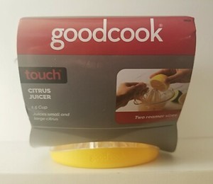Good Cook 20518 1.5-Cup Manual Citrus Juicer System goodcook