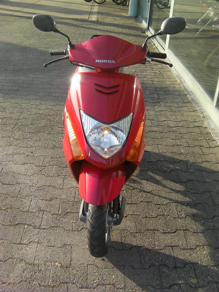 Roller Honda Lead 100 fahrbereit BJ 2005 15.202 km Verkauf als Bastlerfahrzeug - Bild 3 von 4