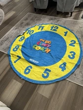 Retrokid The Big Comfy Couch Round Fleece Throw RARE New