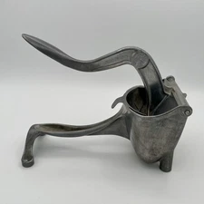Vintage Aluminum Wear-Ever Juicer Squeezer Hand Press with Stand Ricer USA Made