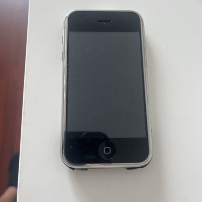 Apple iPhone 1st Generation - 8GB Black A1203 (GSM) 2G MA712LL/A