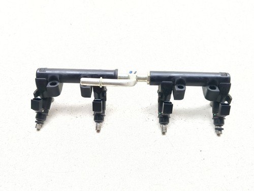 08-20 Suzuki Hayabusa GSX1300R Fuel Injector Rail Assembly 15810-15H00