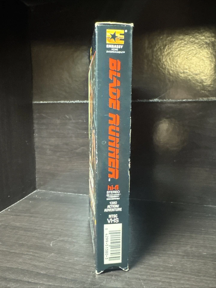 Blade Runner (VHS, 1987) Embassy Not Rated Directors Cut Version Harrison Ford - Image 2 of 4