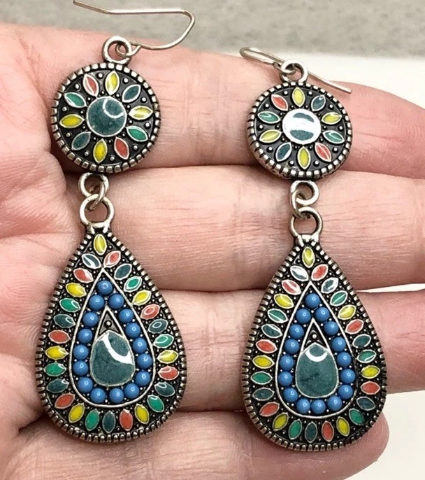 Pendientes colgantes vintage de Coachella con mosaico esmaltado Robert Rose tono plata Foto 3 de 4