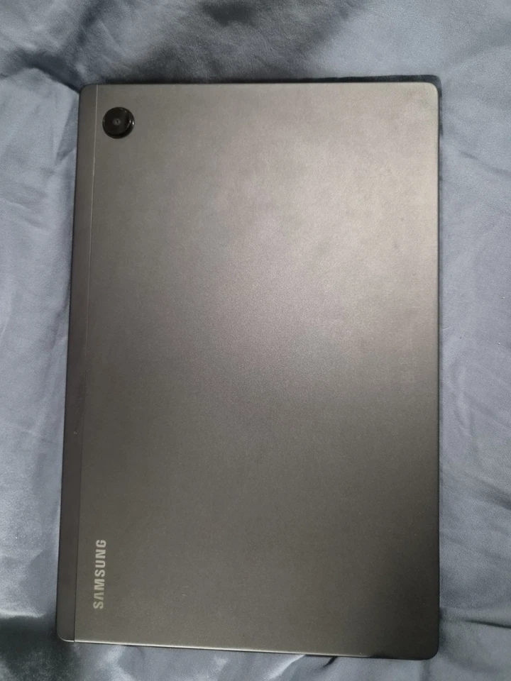 Samsung Galaxy Tab A8 · 32GB · Wi-Fi, foto 3 di 4