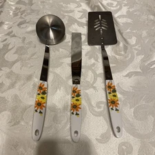 Vintage Set of 3 EKCO Country Garden Stainless Spatula Daisy Flowers Set