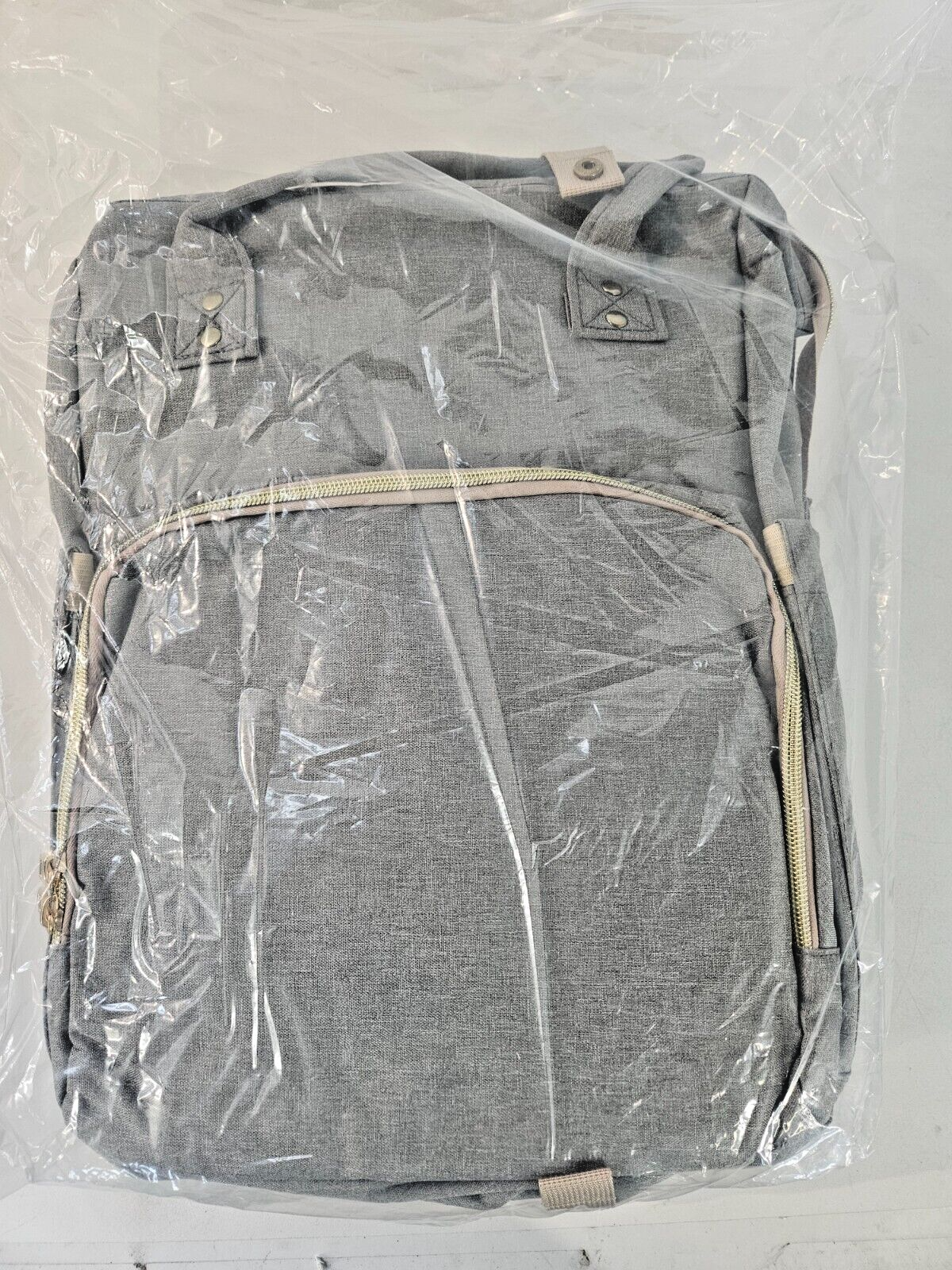 MUMUMANGO DIAPER BAG/CHANGING/PORTABLE BASSINET-image