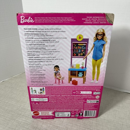 Barbie You Can Be Anything - Teacher With Child Doll and Easel Playset FJB29 New - Picture 3 of 7