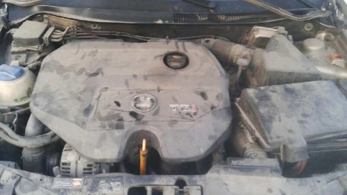 Culasse à prix réduit pour SEAT IBIZA (6L1) * 2003 1268809