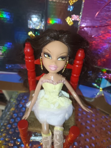 Super Rare Vintage Bratz Yasmin Party Girl Doll . Hard To Find. - Picture 14 of 15