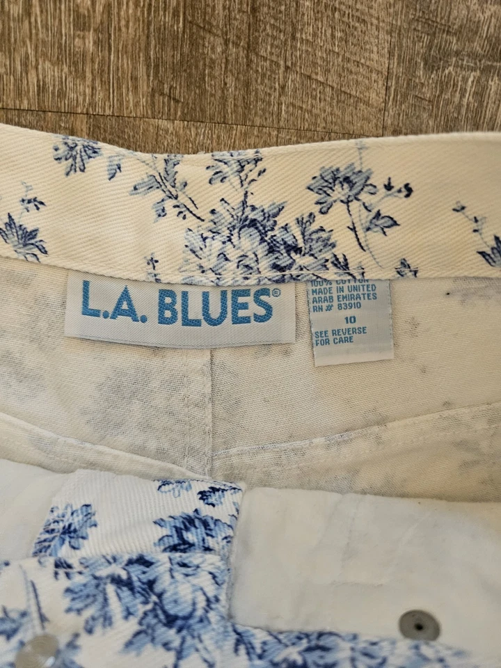 Pantalones Cortos Vaqueros Vintage Y2K Floral Bordado Tiro Alto LA Blues 10 Cortos Foto 4 de 4