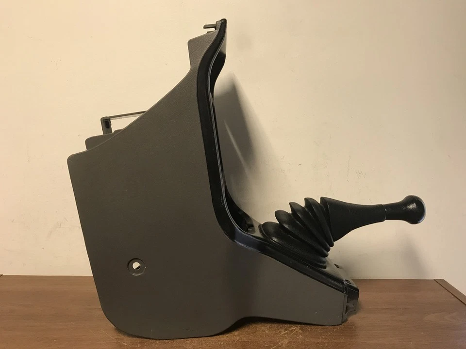 Ford Aspire 1997 bisel de tablero con portavasos y palanca de cambios #4000 Foto 2 de 4