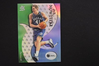1999-00 SkyBox E-X Dirk Nowitzki #11 Dallas Mavericks
