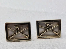 Vintage SWANK Mother of Pearl Duck Hunting Guns Men's Cuff Links Gold Tone
