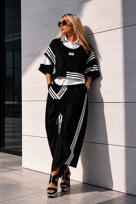 Women s 2 Pc Sporty Set Striped Top Midi Skirt Black M Bukezy